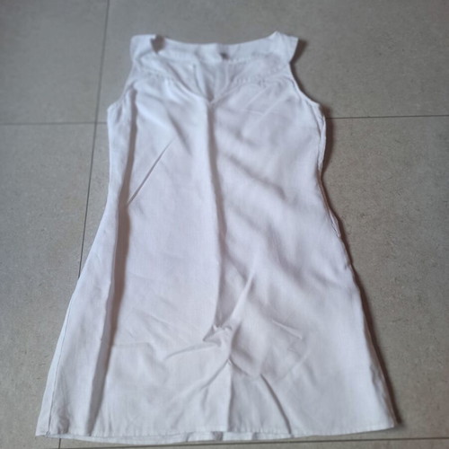 H&M white mini dress, linen, alpha line, V neckline