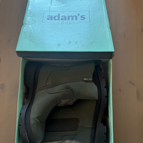 Adam's Shoes ankle boots like new, size 40, green matte