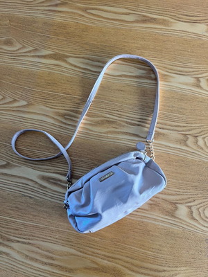 Bershka shoulder bag used, pink nude with chain strap