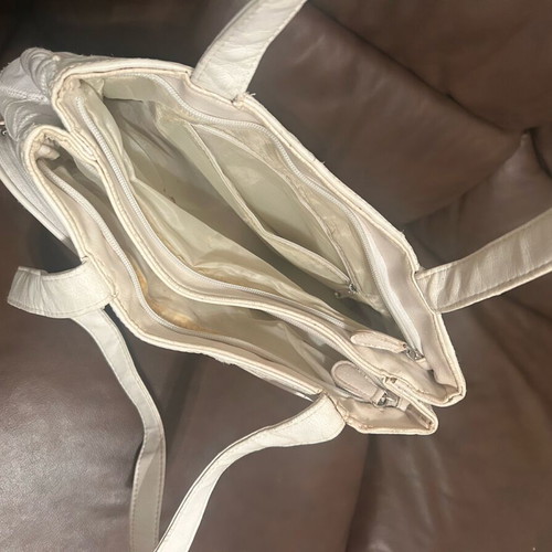 Leather purse used, white handbag