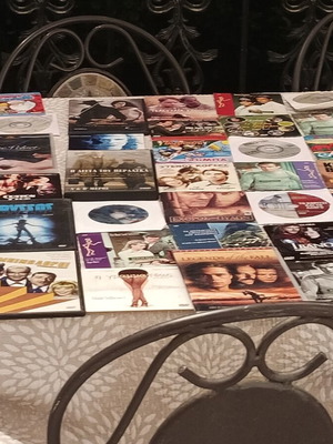 DVD collection like new, 38 action and drama movies