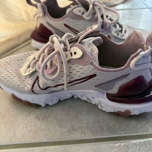 Nike women's athletic shoes like new, size 36.5, purple