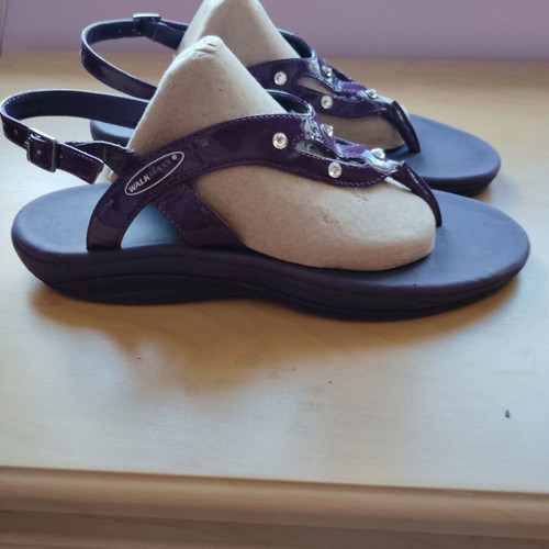 Walkmaxx women's purple sandals like new, size 42