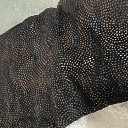 Boots size 38 like new, leather with stamped pattern, black