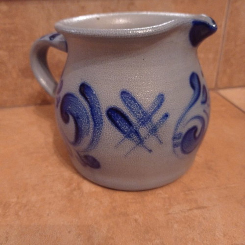 Ceramic jug used with design