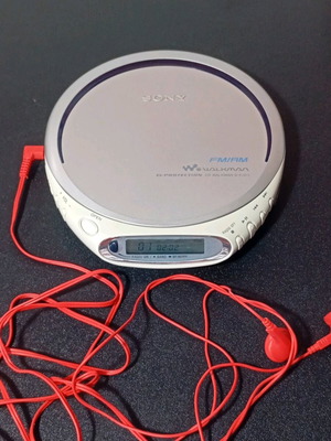 Sony CD Walkman D-FJ211 μεταχειρισμένος με ραδιόφωνο FM/AM