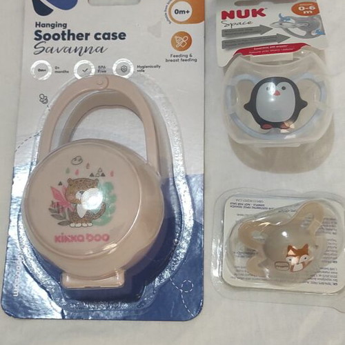 Pacifier set with case new, pack of 2