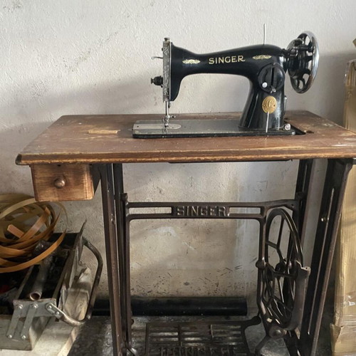 Singer Vintage Sewing Machine with Authentic Treadle Base and Wooden Cabinet used