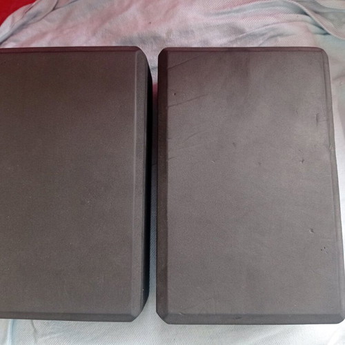 Yoga bricks Amila used with wear