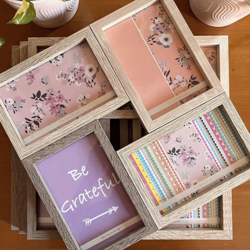 Set of 4 photo frames oak effect, like new, for 10x15 cm photos