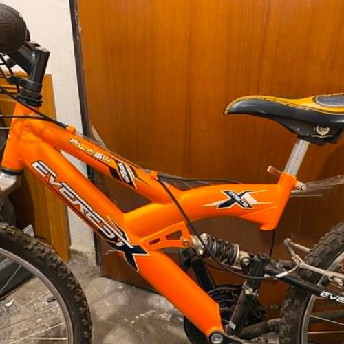 Everest X-Treme 26" full-suspension mountain bike, orange