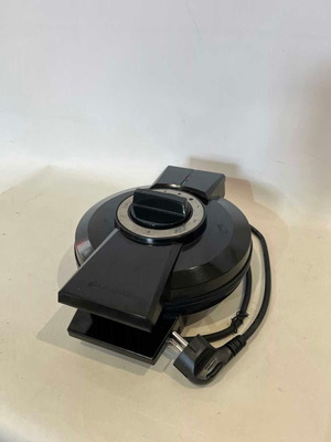 Silvercrest electric waffle maker with rotary temperature control
