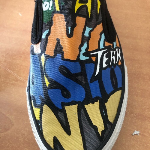 Branded men's shoes like new, exhibition model