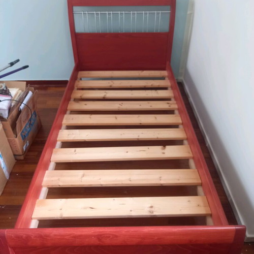 Bed only for 190x90 mattress like new