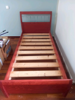 Bed only for 190x90 mattress like new