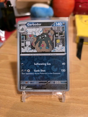 Garbodor 060 Reverse Holo like new from White Flare set