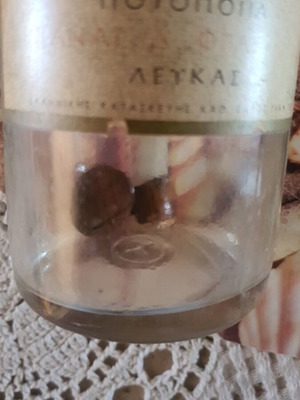 Μαστίχα ποτοποιία Λευκάς μεταχειρισμένο μπουκάλι με γνήσιο φελλό