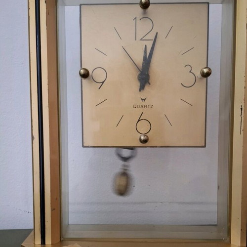 Vintage quartz table clock with pendulum used