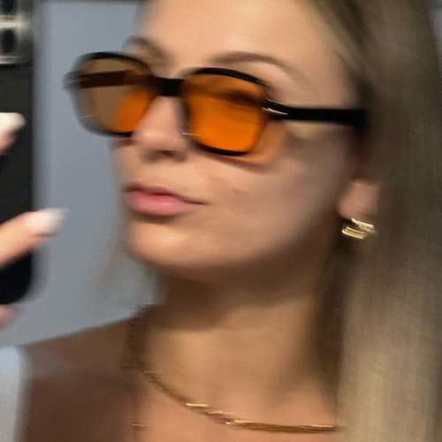Unisex sunglasses used, medium quality