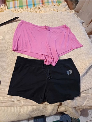 Acme shorts set used, size L 40 12, black and pink