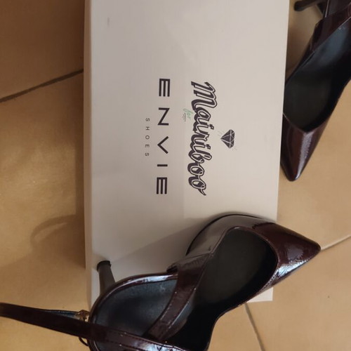 Mairiboo for Envie patent leather pumps like new, size 37, deep burgundy