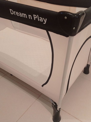 Παρκοκρέβατο Hauck Dream N’ Play σε άριστη κατάσταση