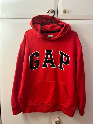 Gap sweatshirt red like new, teen XXL