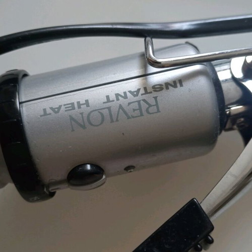 Hair styling device like new