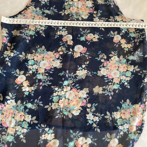Pink Woman top multicolored, transparent, asymmetric, size M like new
