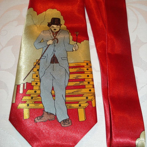 Albeari tie with Charlie Chaplin like new, red