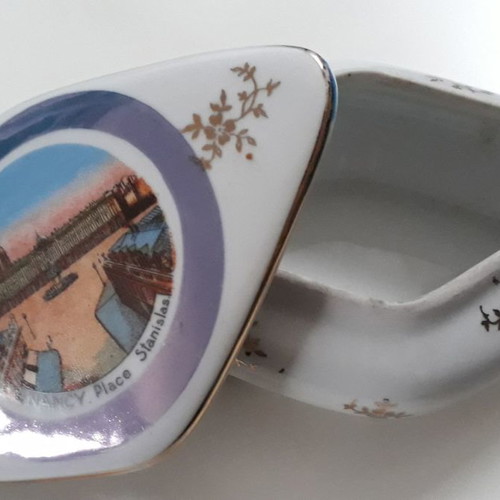 Porcelain fondant dish used, old, diamond shape 14x19cm