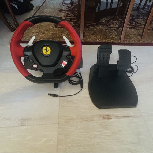 Thrustmaster Ferrari 458 Spider Racing Wheel for Xbox like new