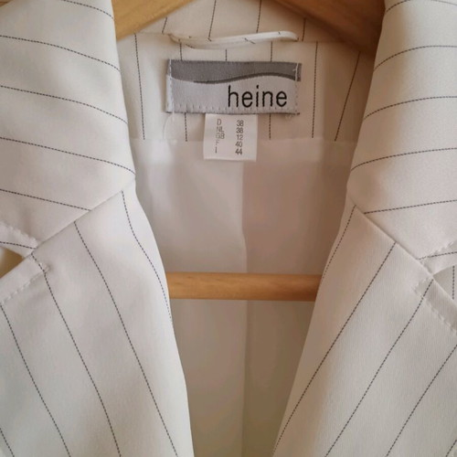 Striped jacket like new, size M, white and blue