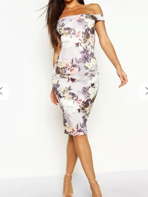 Off-shoulder midi floral dress Boohoo like new, multicolor, size XL