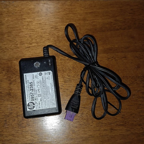 HP AC Adapter 0957-2385 22V with 230V power cable