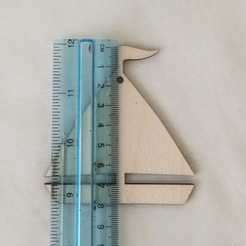 Wooden traditional sailboats with flag laser-cut, set of 5