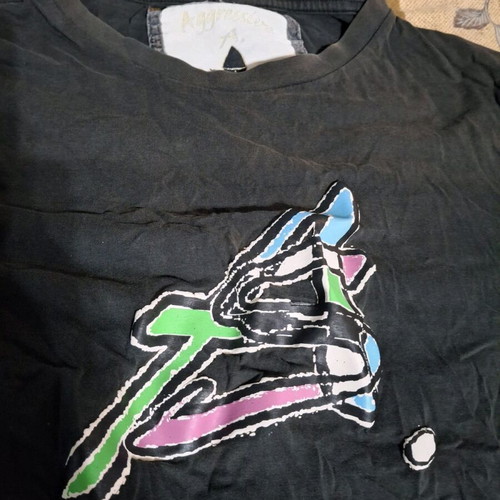 Men's T shirt used, size Medium