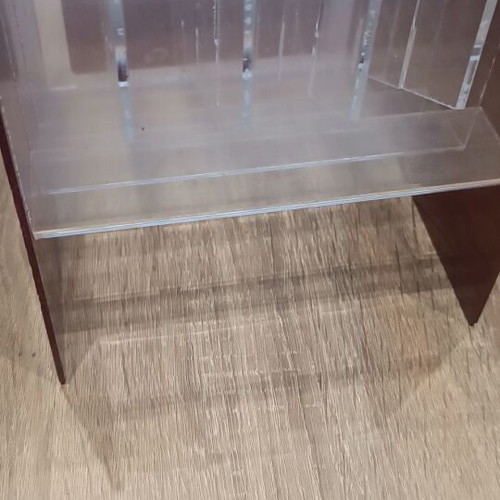 Makeup, manicure & pedicure stand like new made of plexiglass
