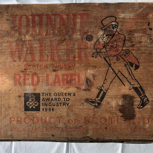 Johnnie Walker Red Label wooden box used, collectible