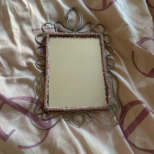 Pink mirror like new for makeup
