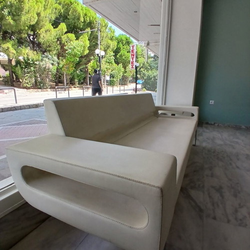3-Seater Sofa used, Genuine Leather, Ideal for Office or Clinic
