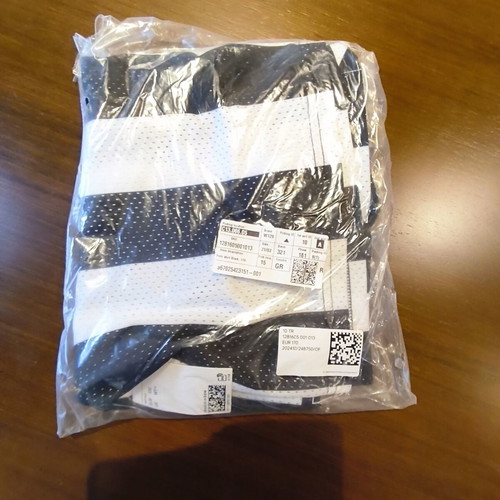 H&M Football Shirt New, Loose Fit, Mesh Fabric, Size 170cm 14+