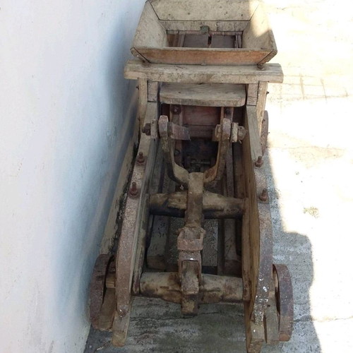 Agricultural machine used, old collectible museum piece