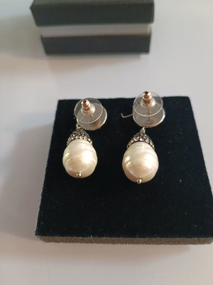 OZZI drop earrings with baroque pearl and marcasite used