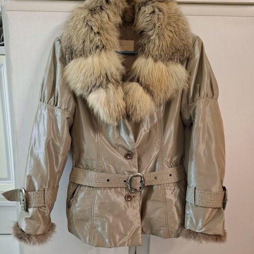 Modern 3-in-1 jacket like new with natural fox fur beige and gold