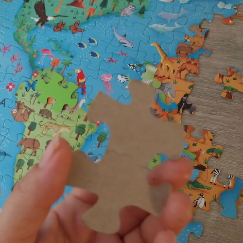 Learning and Exploring Puzzle The Animals of the Planet used, 205 pieces