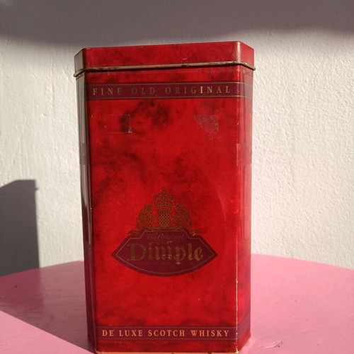 Dimple metal box used from whisky