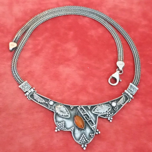 925 Gianniotiko necklace used with amber 40cm