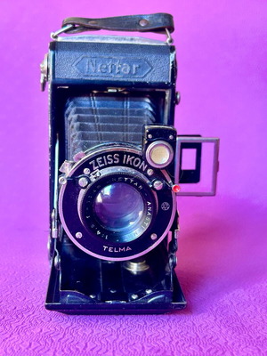 Zeiss Ikon Nettar 515/2 vintage folding camera used