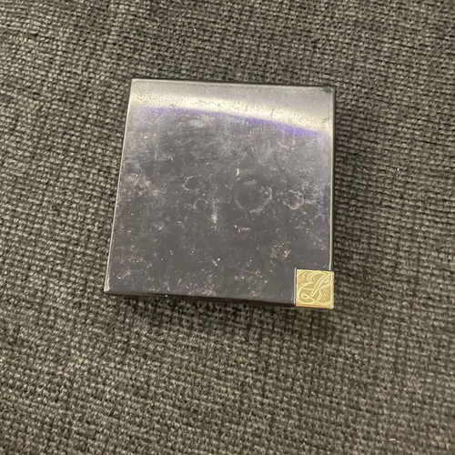 Estée Lauder bronzer used